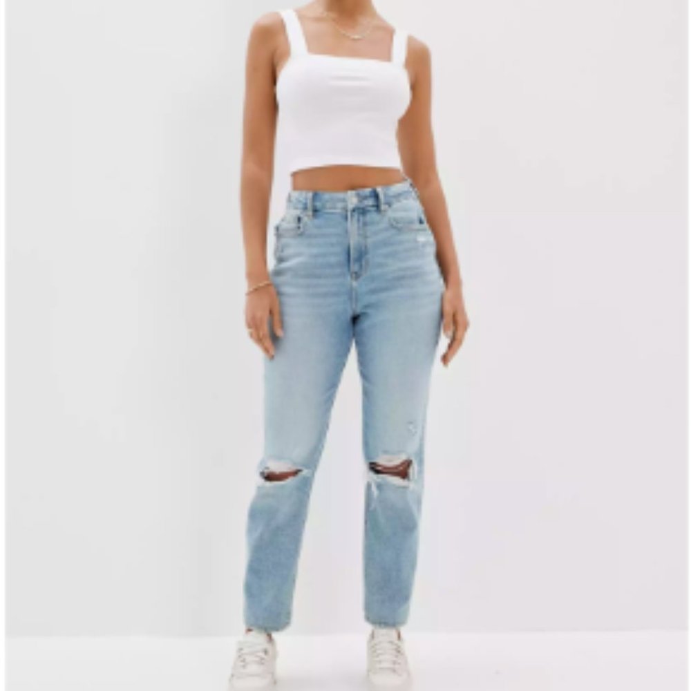 AE Ripped Mom Jean
